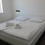 Luxury Pool By Guide Апартаменты